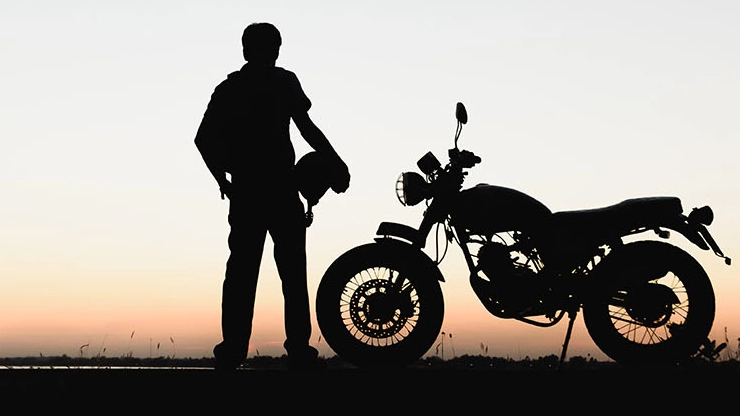 Chcę motocykl. Jak rozpocząć przygodę z motocyklem?